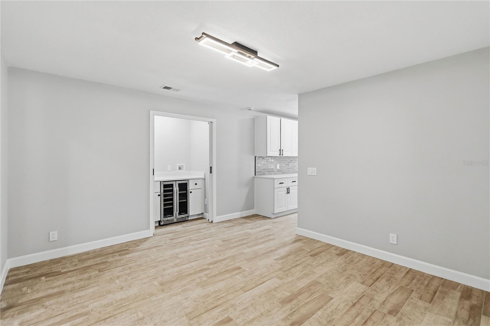 OAK FOREST PH 01-05 - Residential