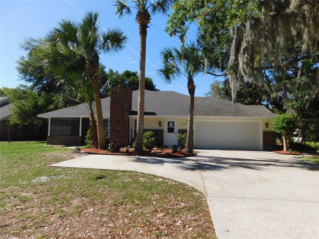 Photo of 1510 N Beach Street, Ormond Beach, FL 32174 (MLS # O6400109)
