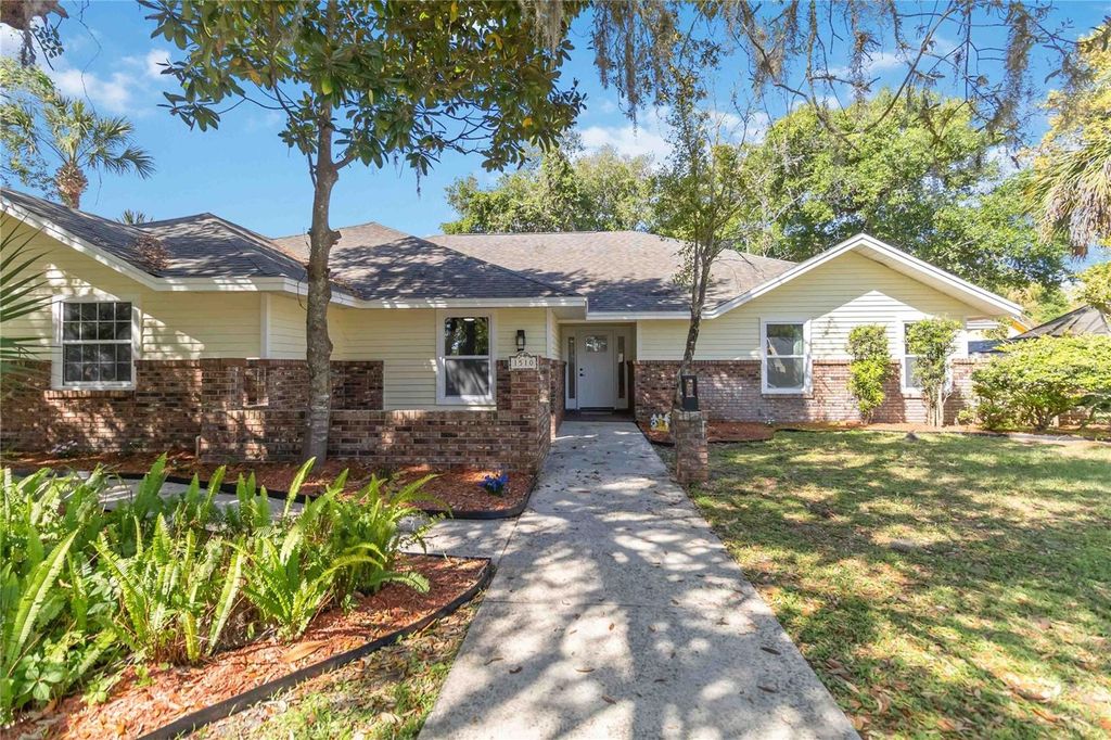 Photo of 1510 N Beach Street, Ormond Beach, FL 32174 (MLS # O6400109)