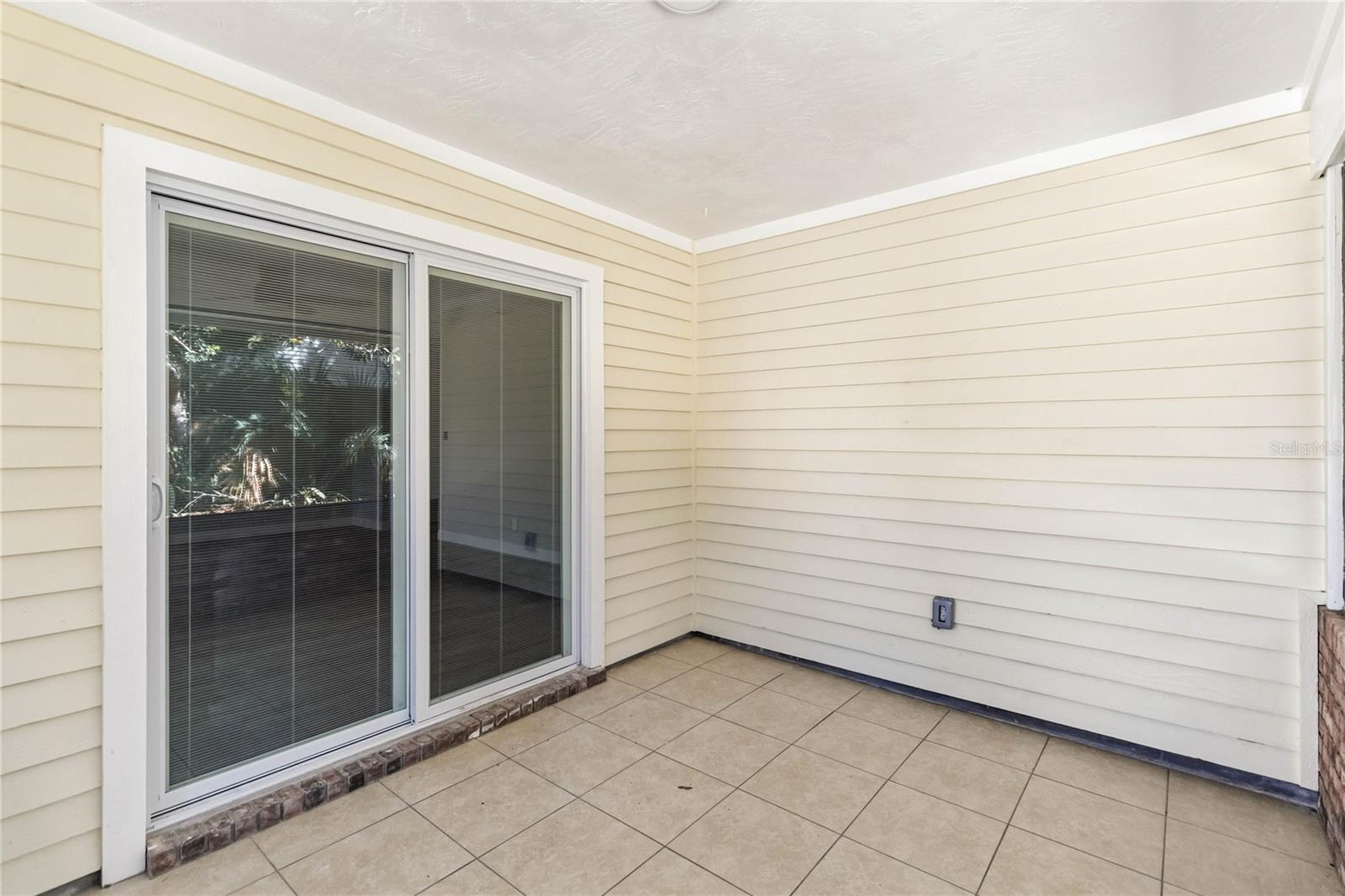 OAK FOREST PH 01-05 - Residential