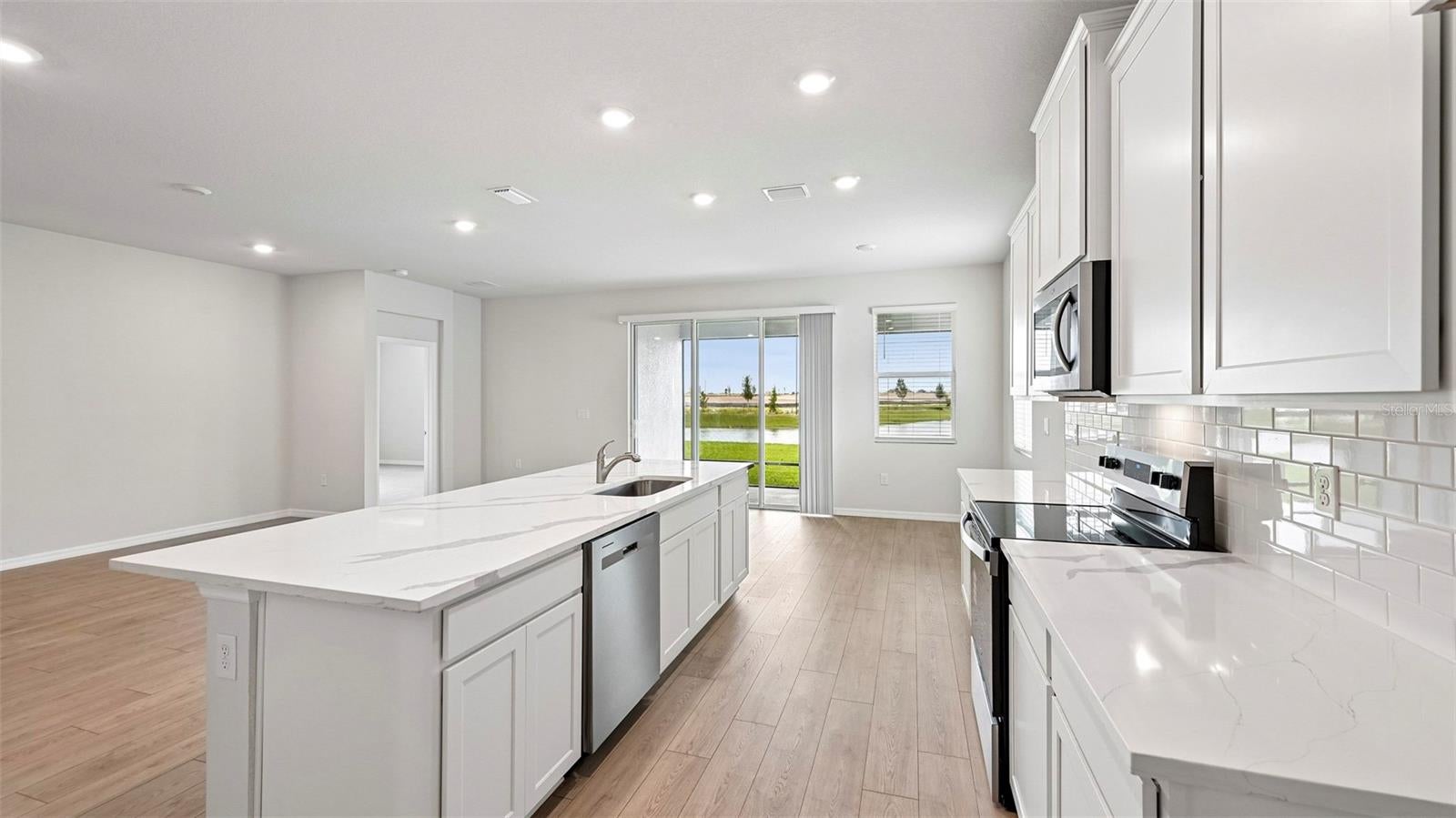18107 TAVERNSIDE TRAIL