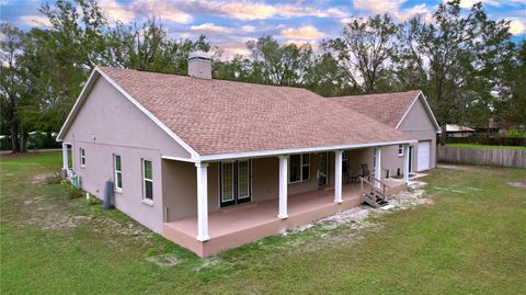 A home in LAND O LAKES