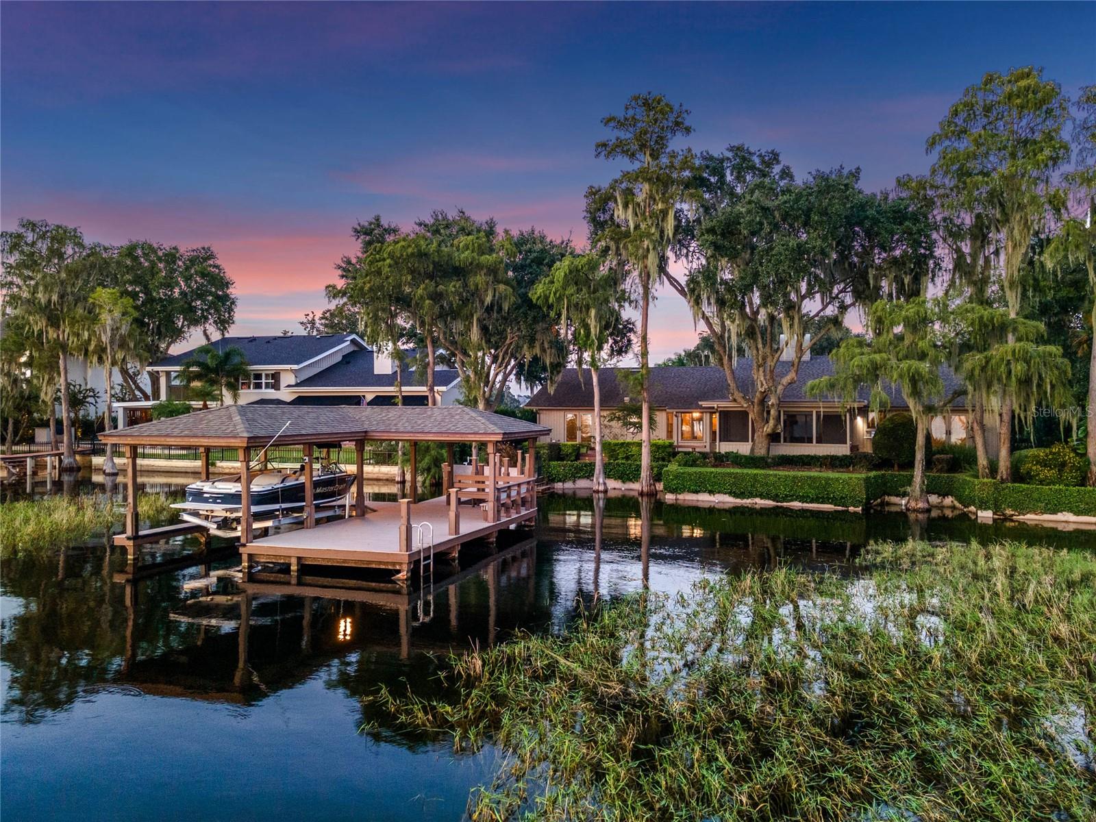 BAY POINT - Residential