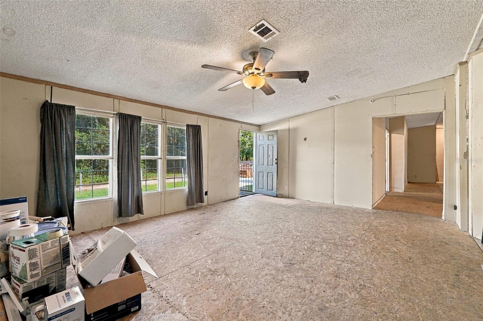 254 SE 7TH AVENUE