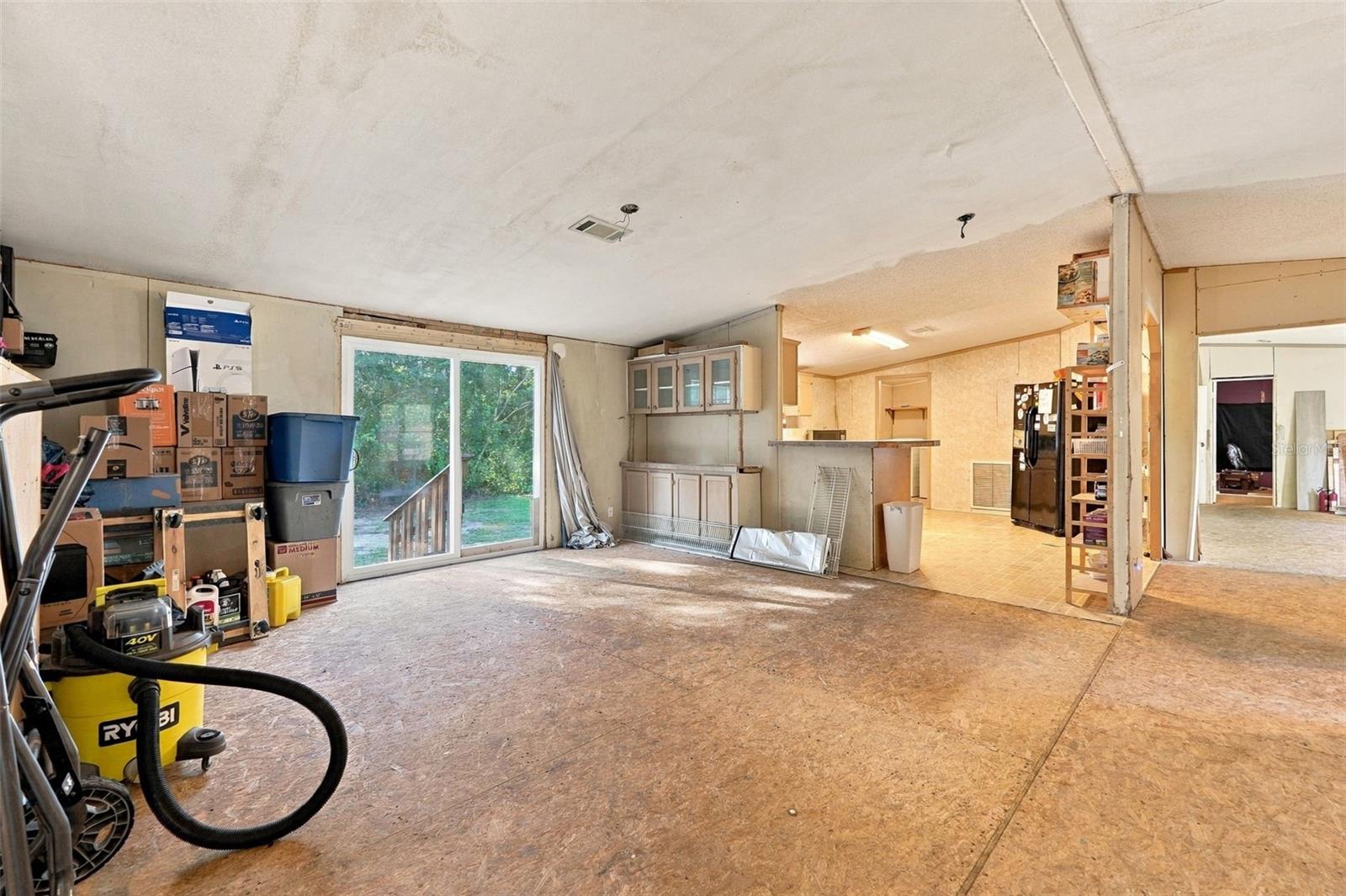 254 SE 7TH AVENUE