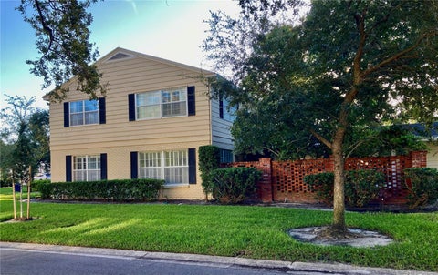 4 beds bed, 2.5 baths bath property at 4414 W Watrous Avenue, Tampa, FL 33629