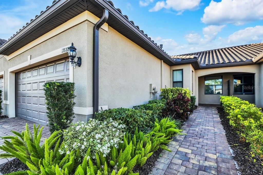 Photo of 17688 Northwood Place, Lakewood Ranch, FL 34202 (MLS # A4675061)