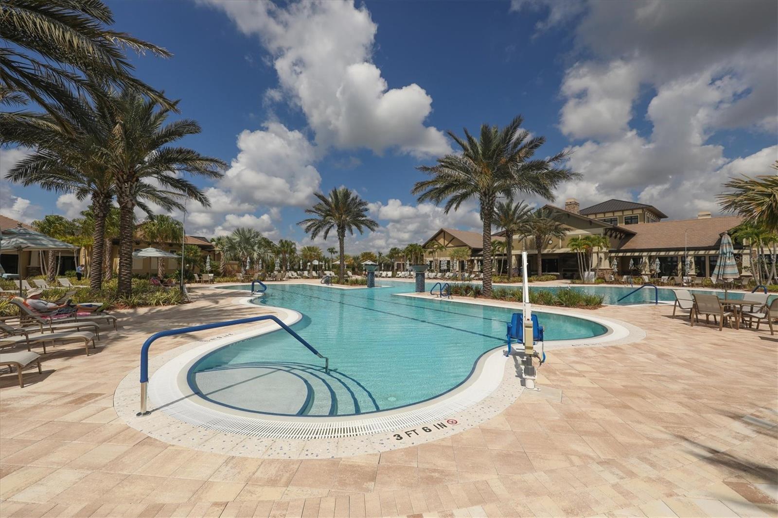 DEL WEBB PH V SUBPH 5A, 5B & 5C - Residential Lease