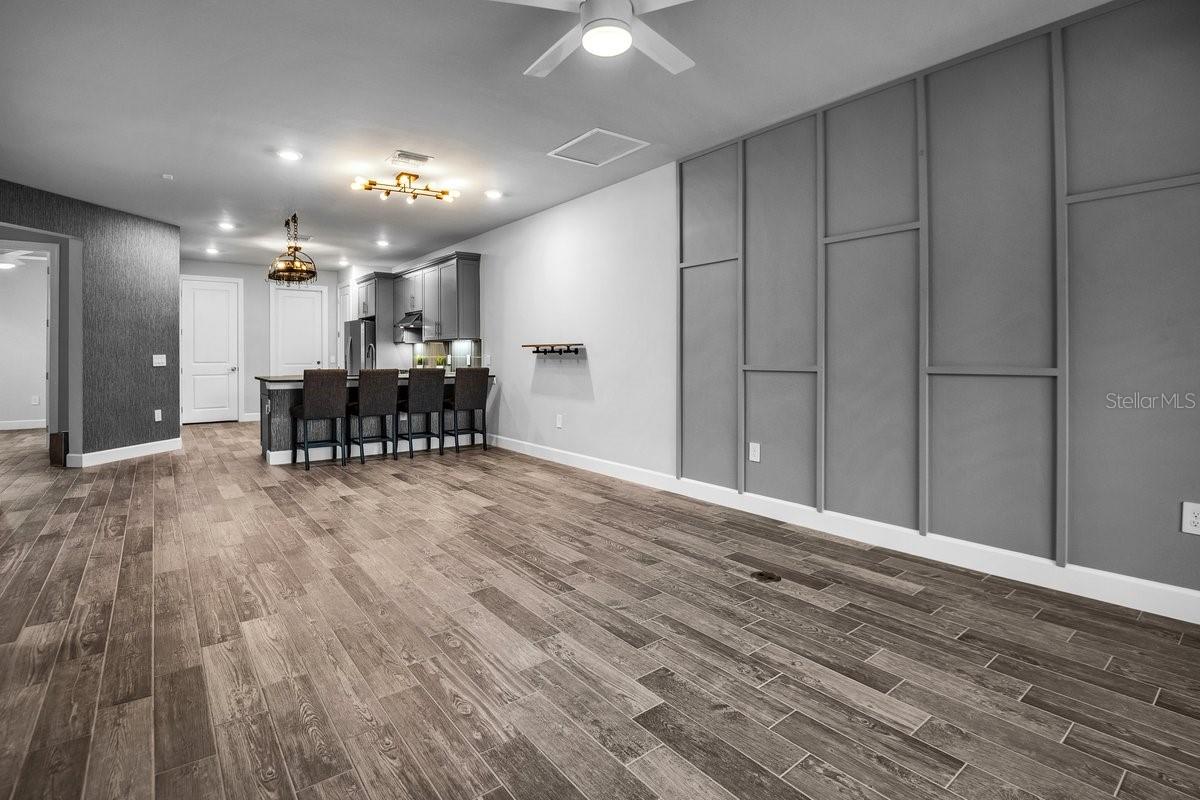 DEL WEBB PH V SUBPH 5A, 5B & 5C - Residential Lease