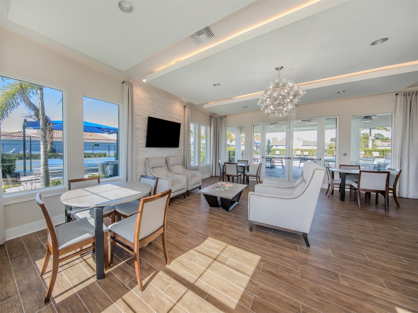 VENICE WOODLANDS PH 1 - Residential