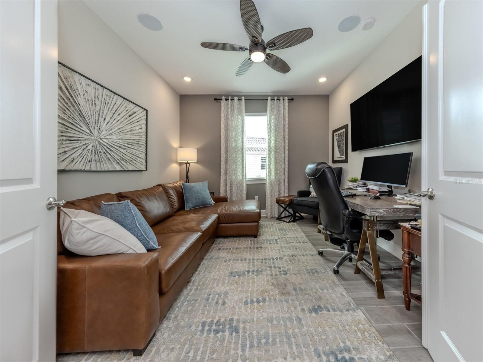 VENICE WOODLANDS PH 1 - Residential