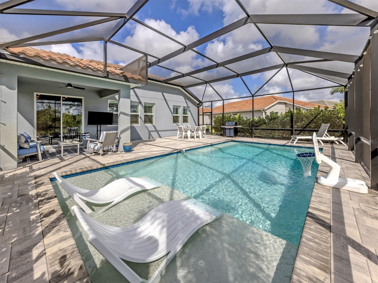 VENICE WOODLANDS PH 1 - Residential