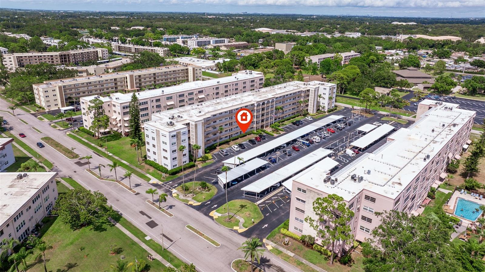 FIVE TOWNS - Residential