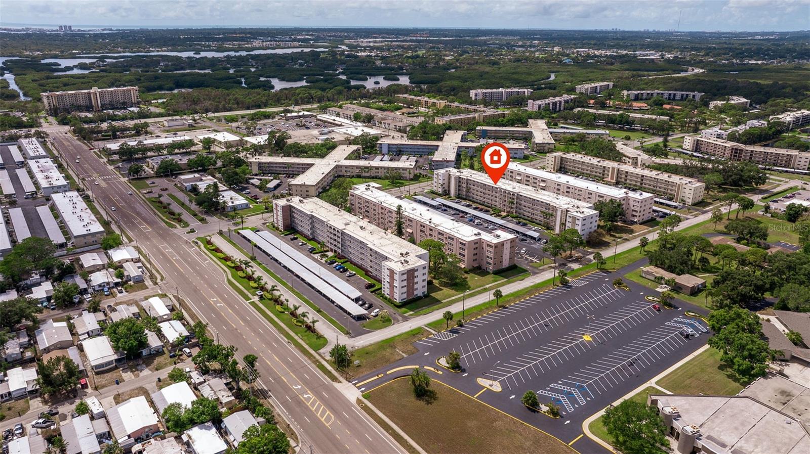 FIVE TOWNS - Residential