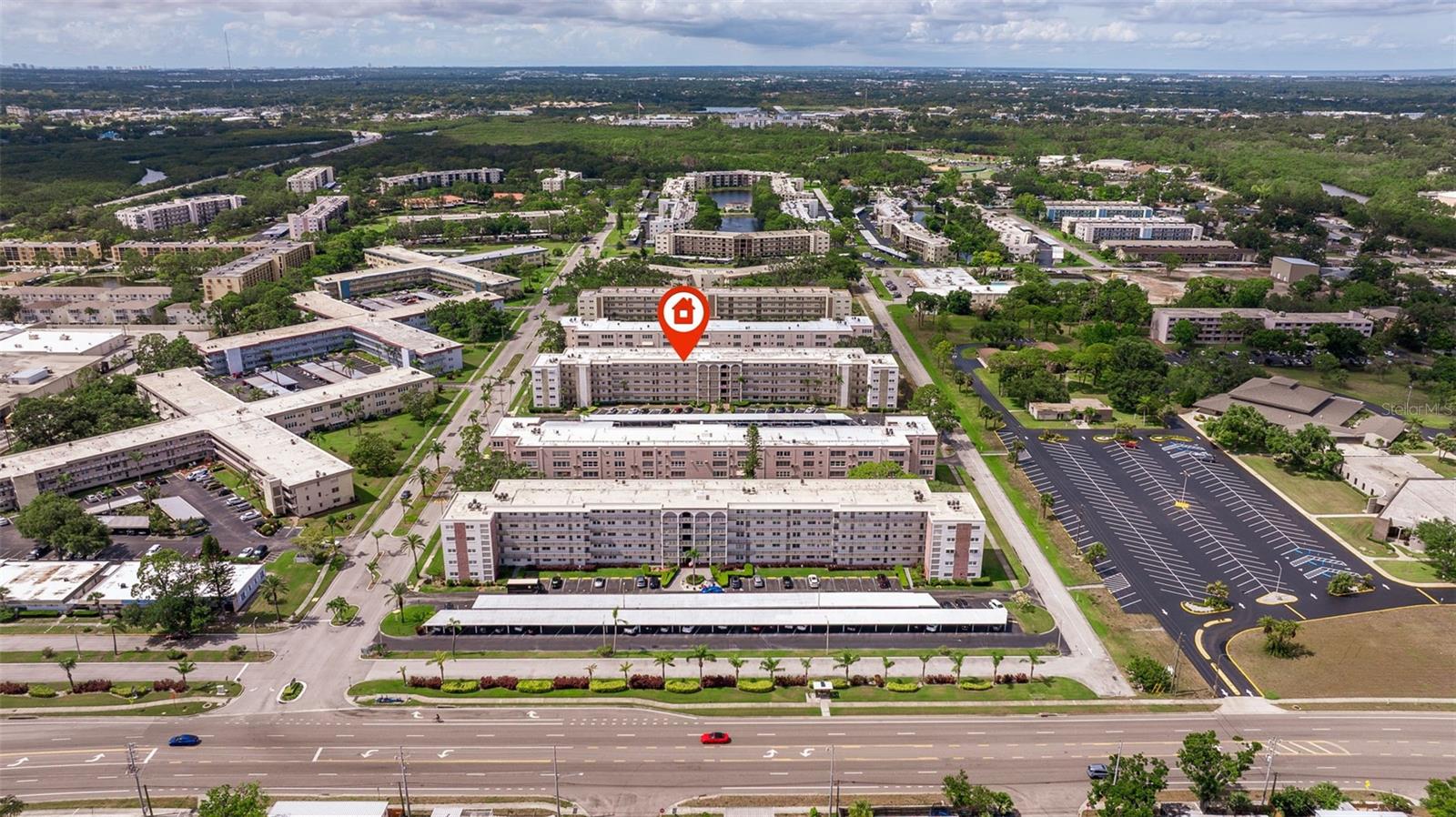 FIVE TOWNS - Residential