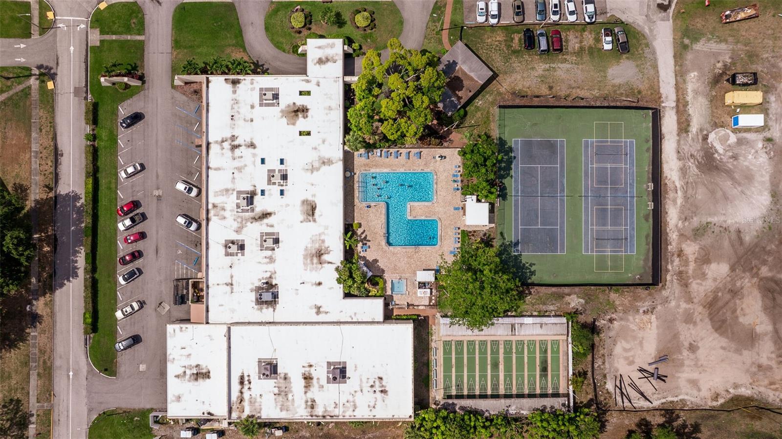 FIVE TOWNS - Residential