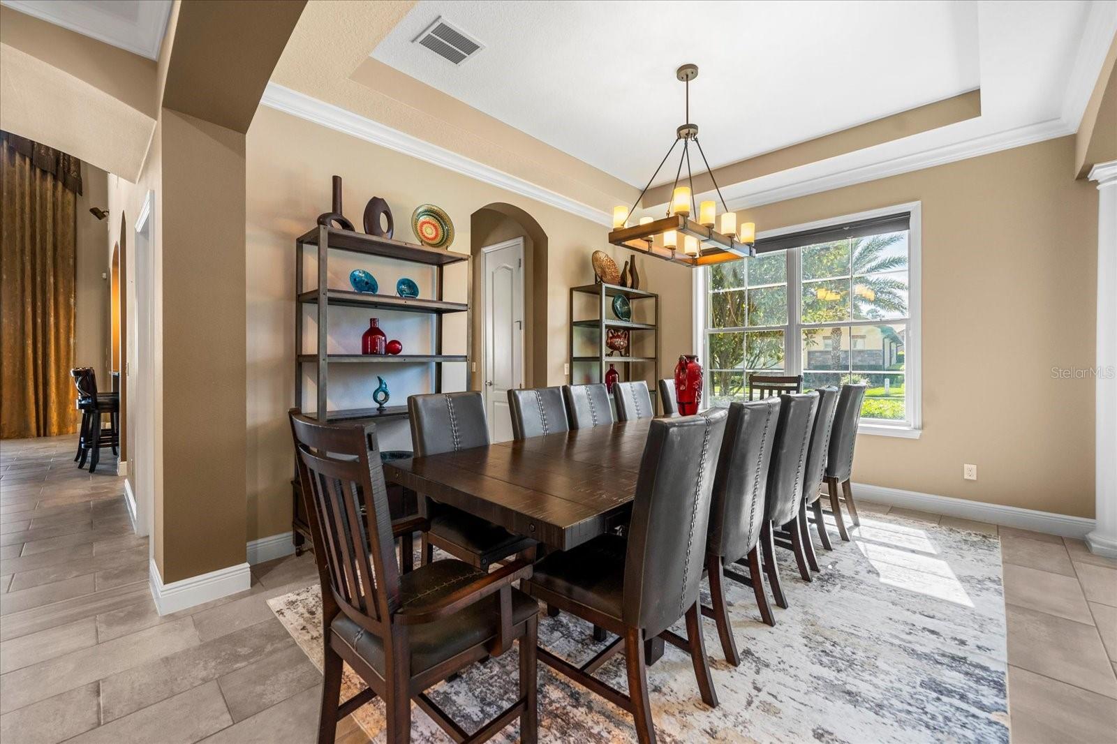 STEEPLE CHASE - Residential