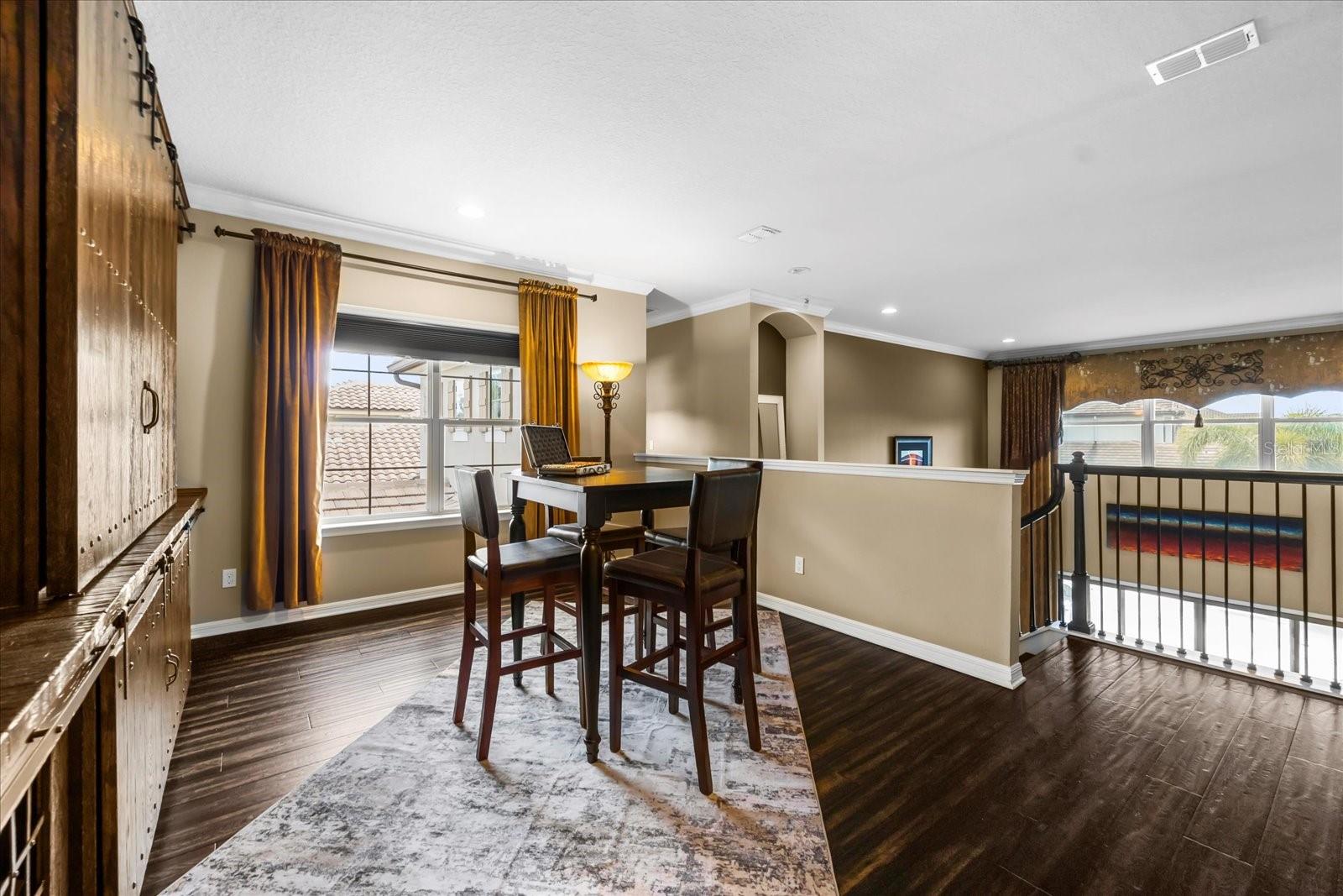STEEPLE CHASE - Residential