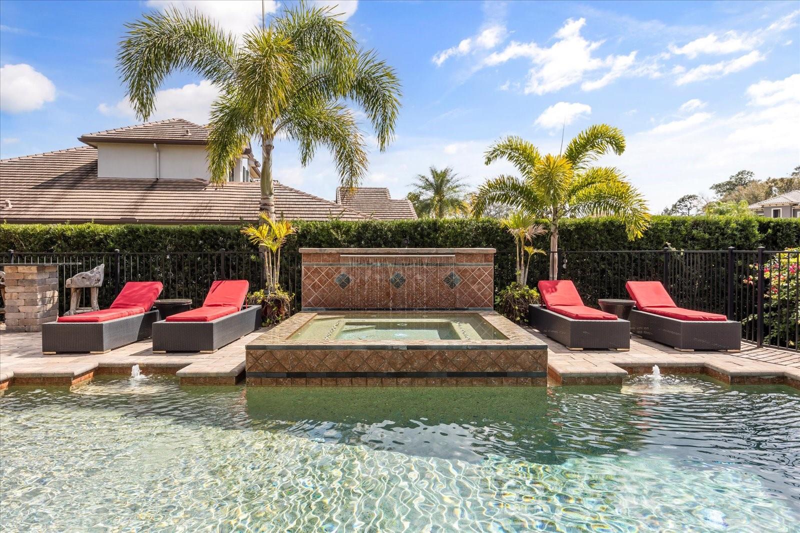STEEPLE CHASE - Residential