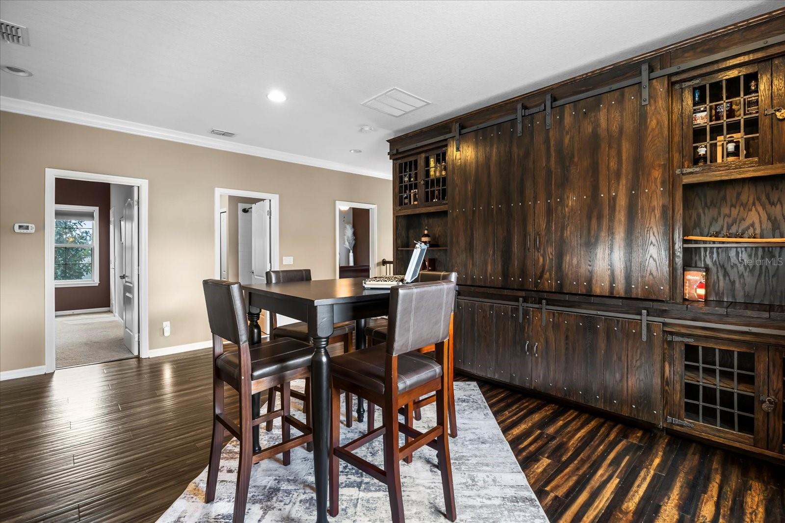 STEEPLE CHASE - Residential