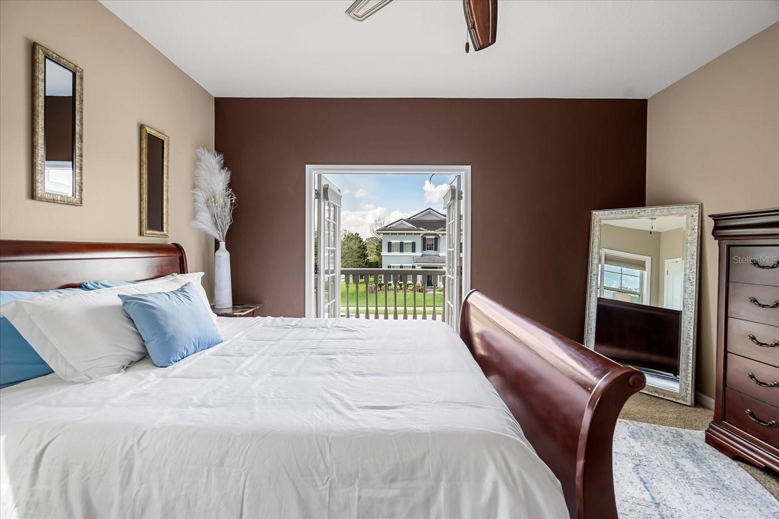 STEEPLE CHASE - Residential