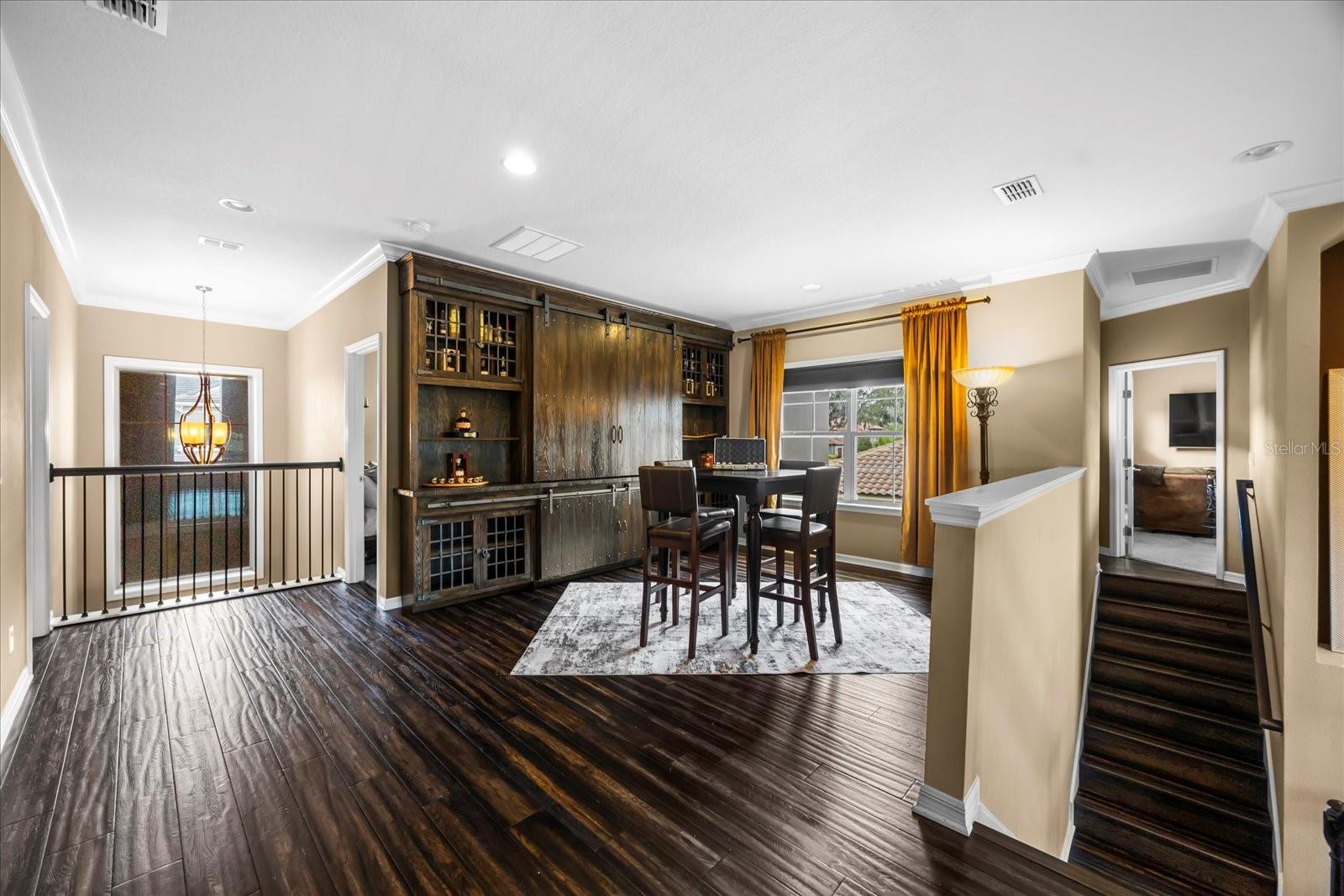STEEPLE CHASE - Residential