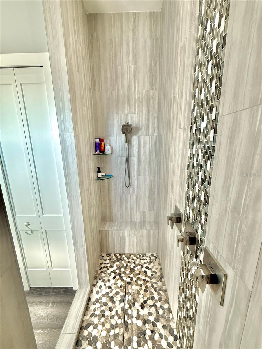 GEORGE MOODY SUB - Residential