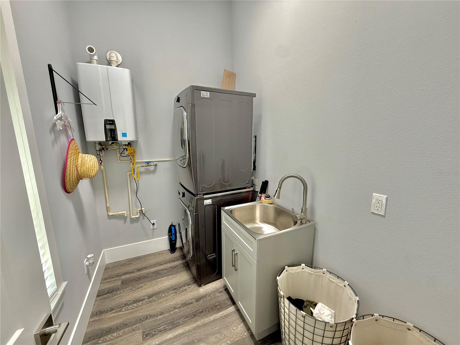 GEORGE MOODY SUB - Residential