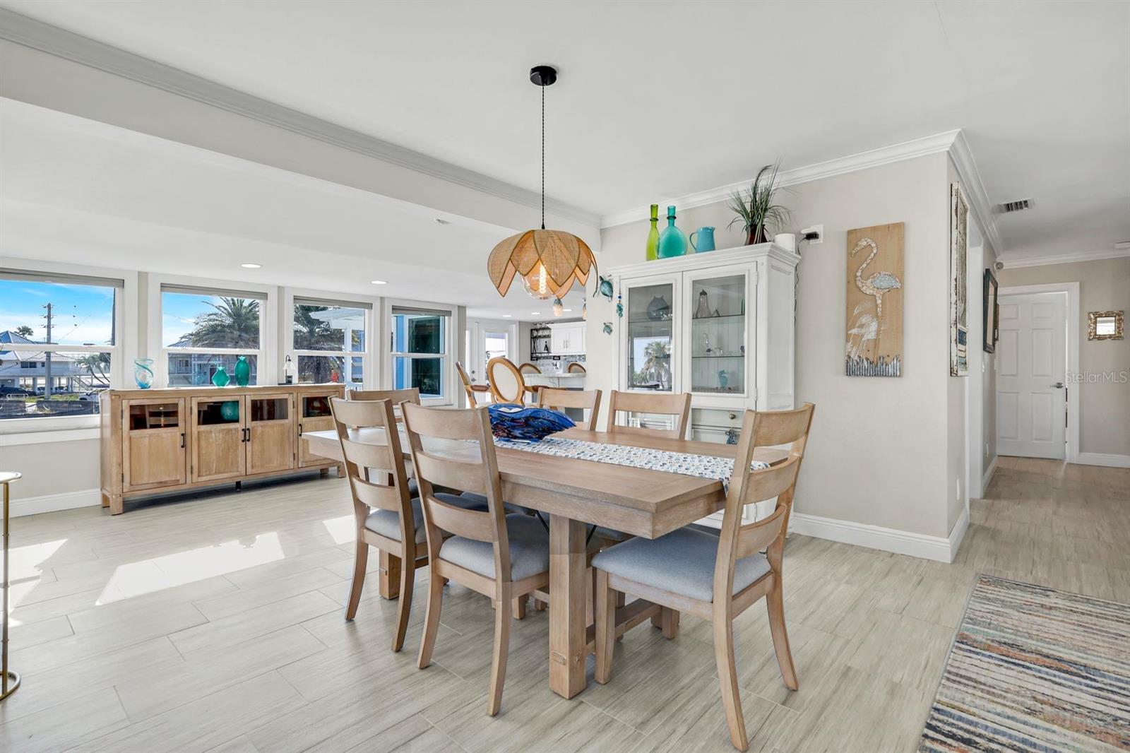 LAGUNA SHORES - Residential