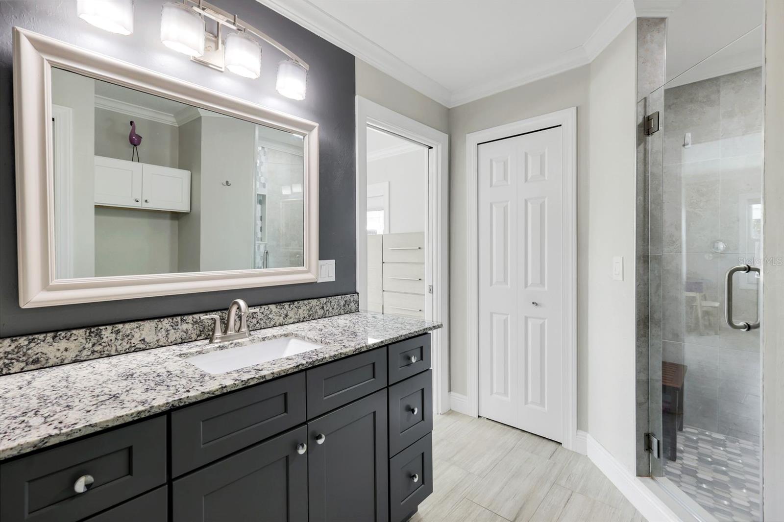 LAGUNA SHORES - Residential