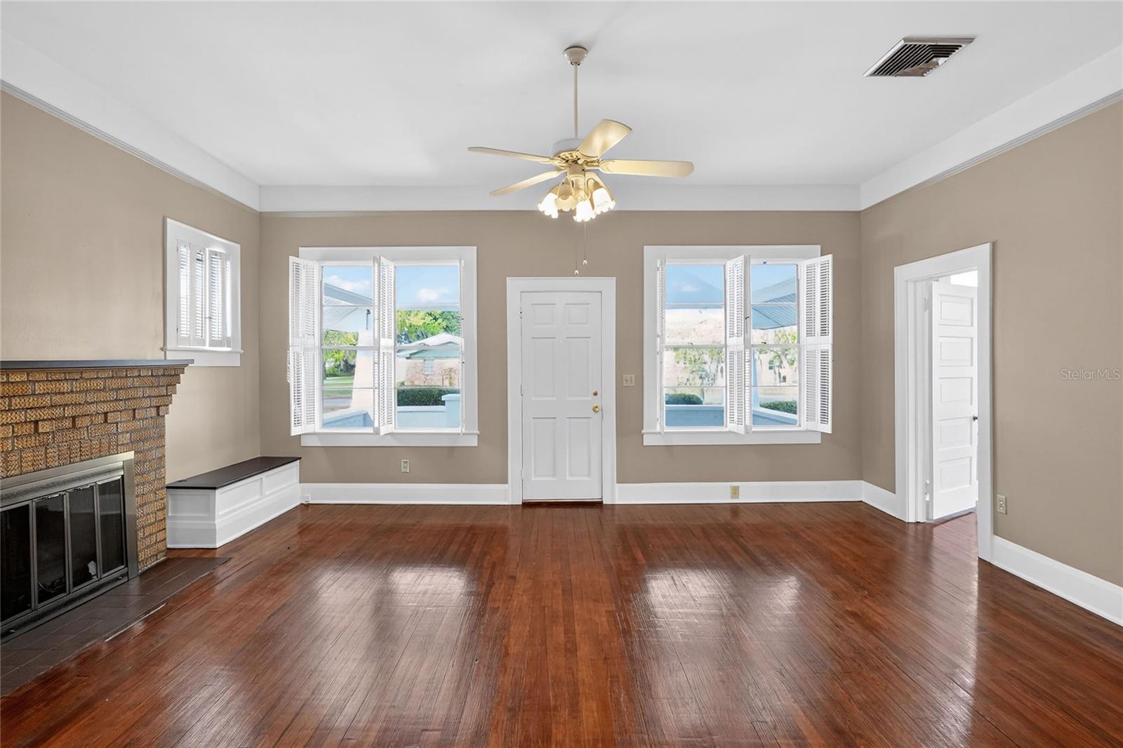 1690 KISSENGEN AVENUE