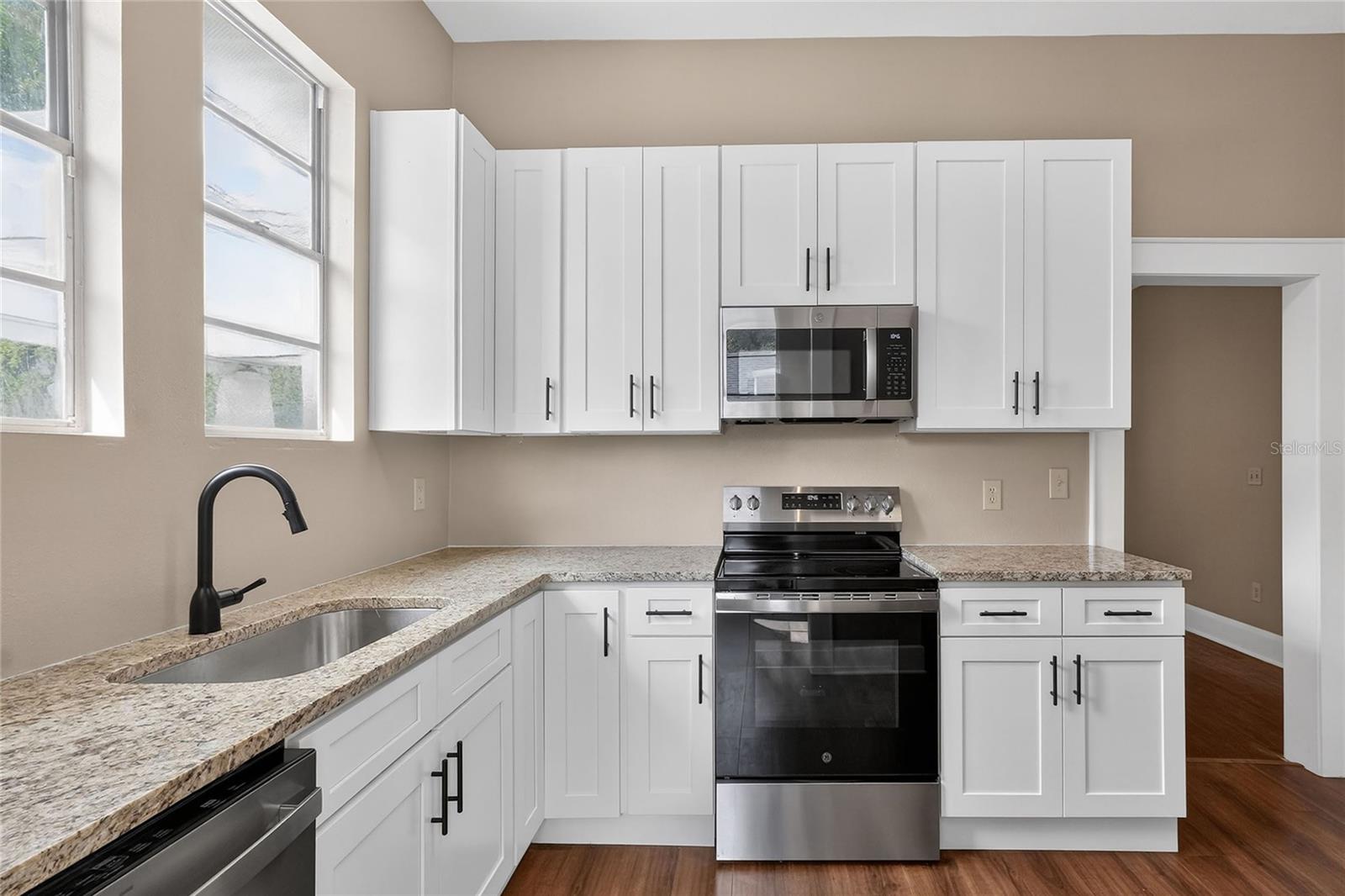 GREEN OAKS ADD - Residential