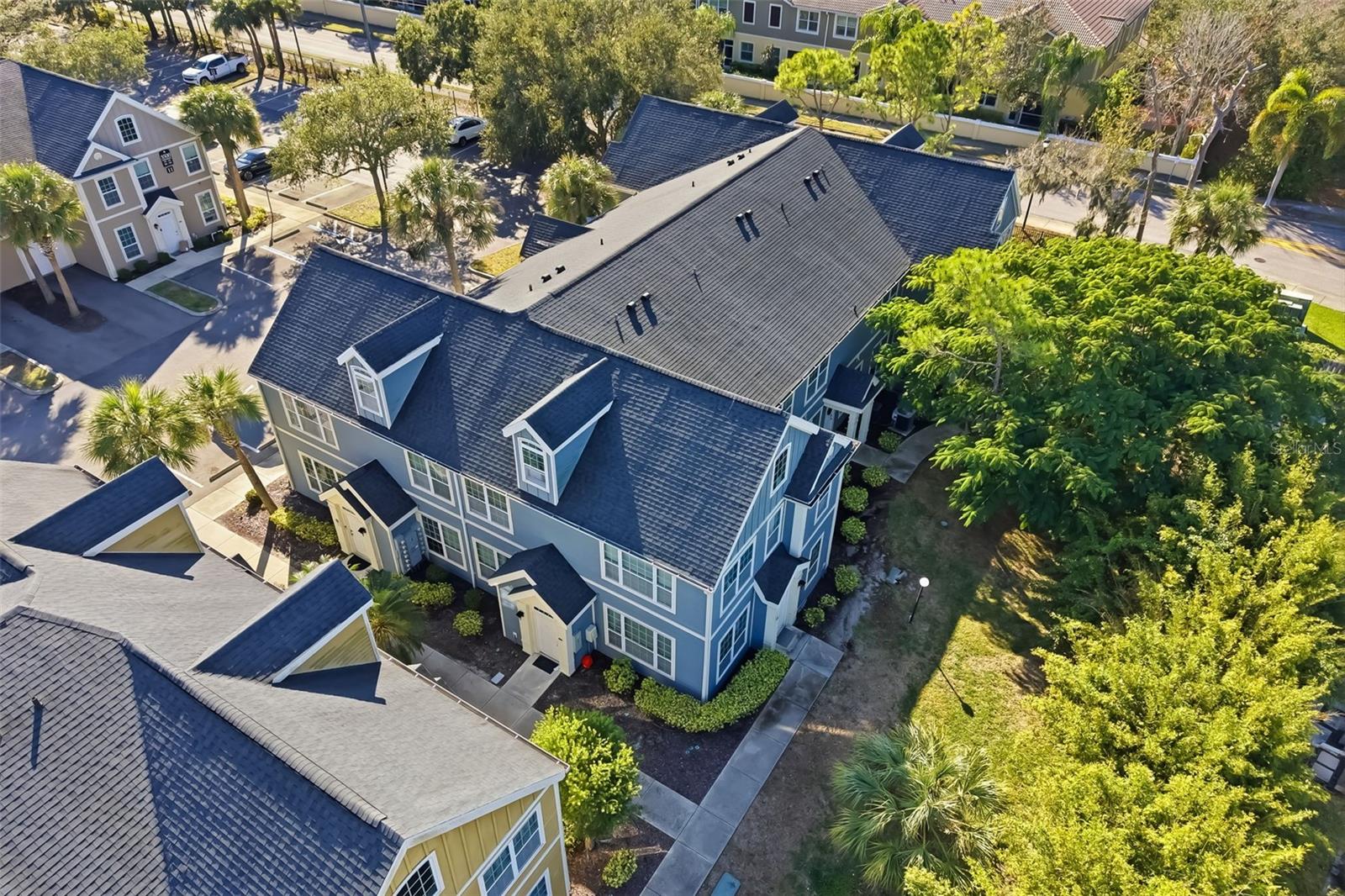 ADMIRALS WALK - Residential