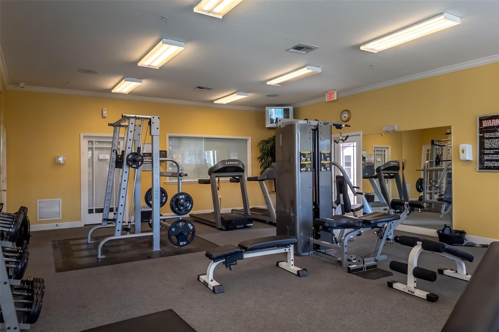 ADMIRALS WALK - Residential