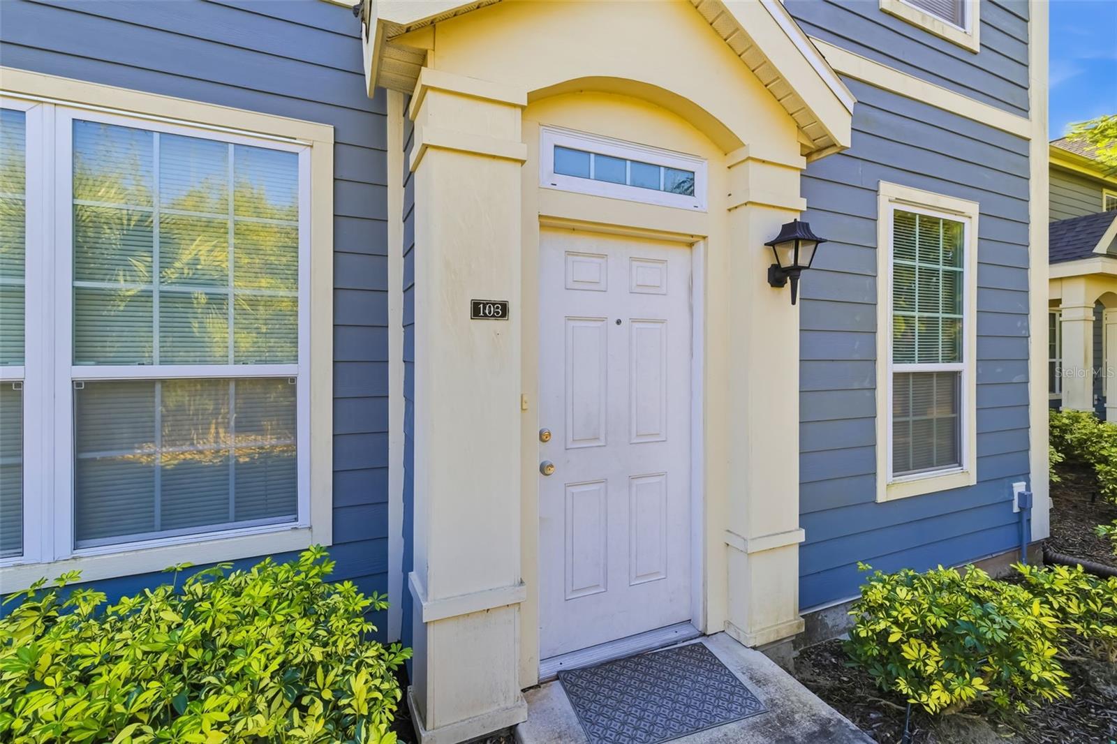 ADMIRALS WALK - Residential