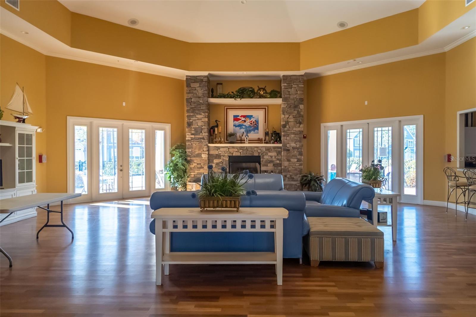 ADMIRALS WALK - Residential