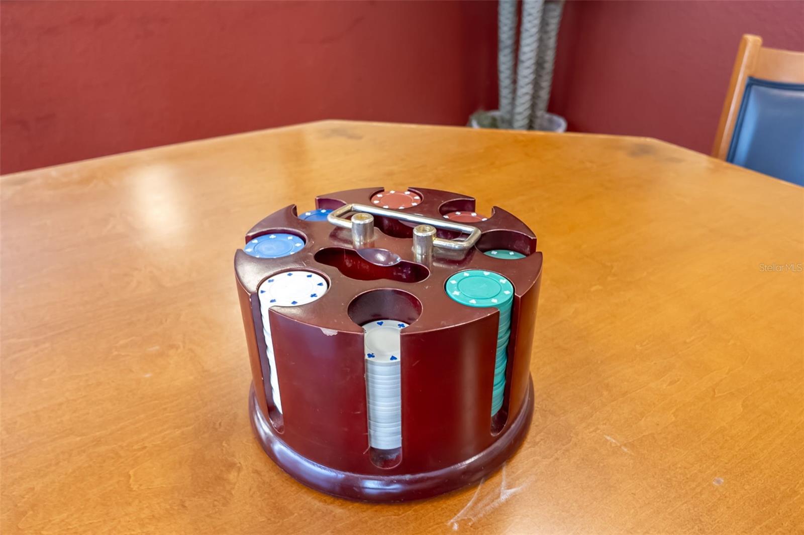 ADMIRALS WALK - Residential