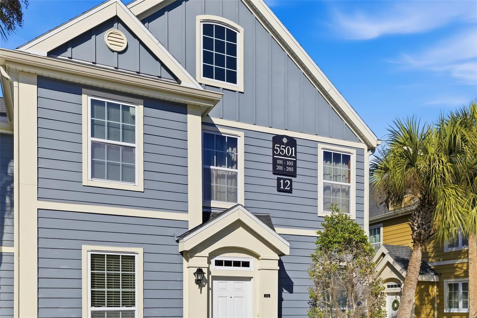 ADMIRALS WALK - Residential