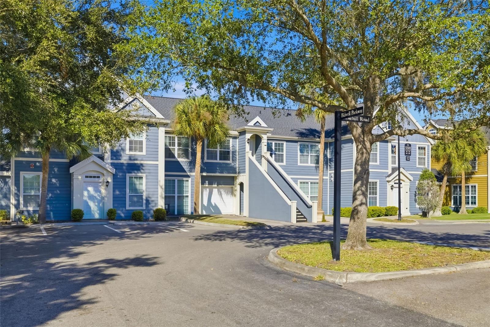 ADMIRALS WALK - Residential