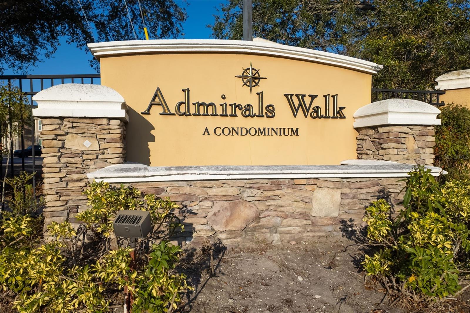 ADMIRALS WALK - Residential
