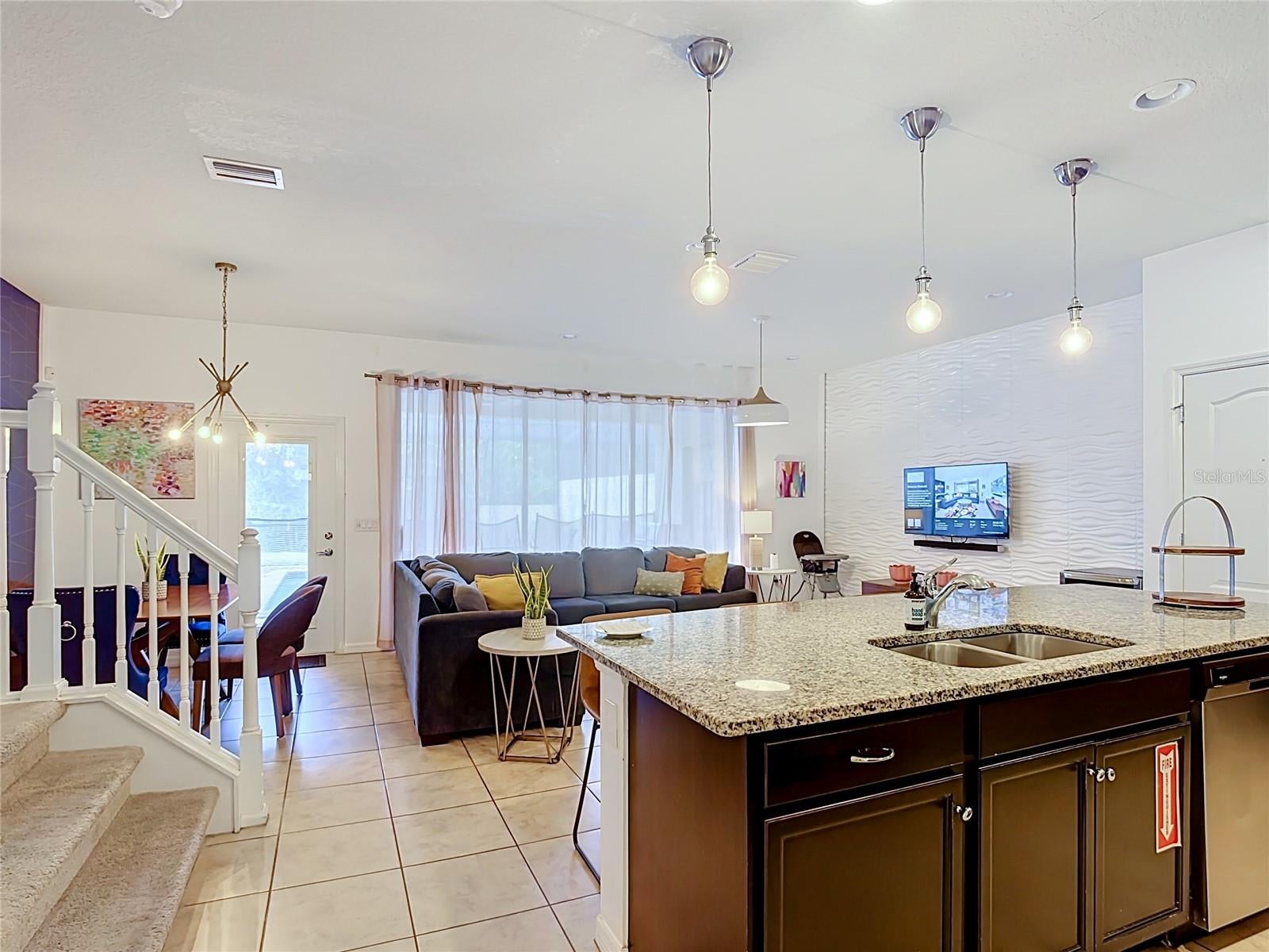 8891 GENEVE COURT