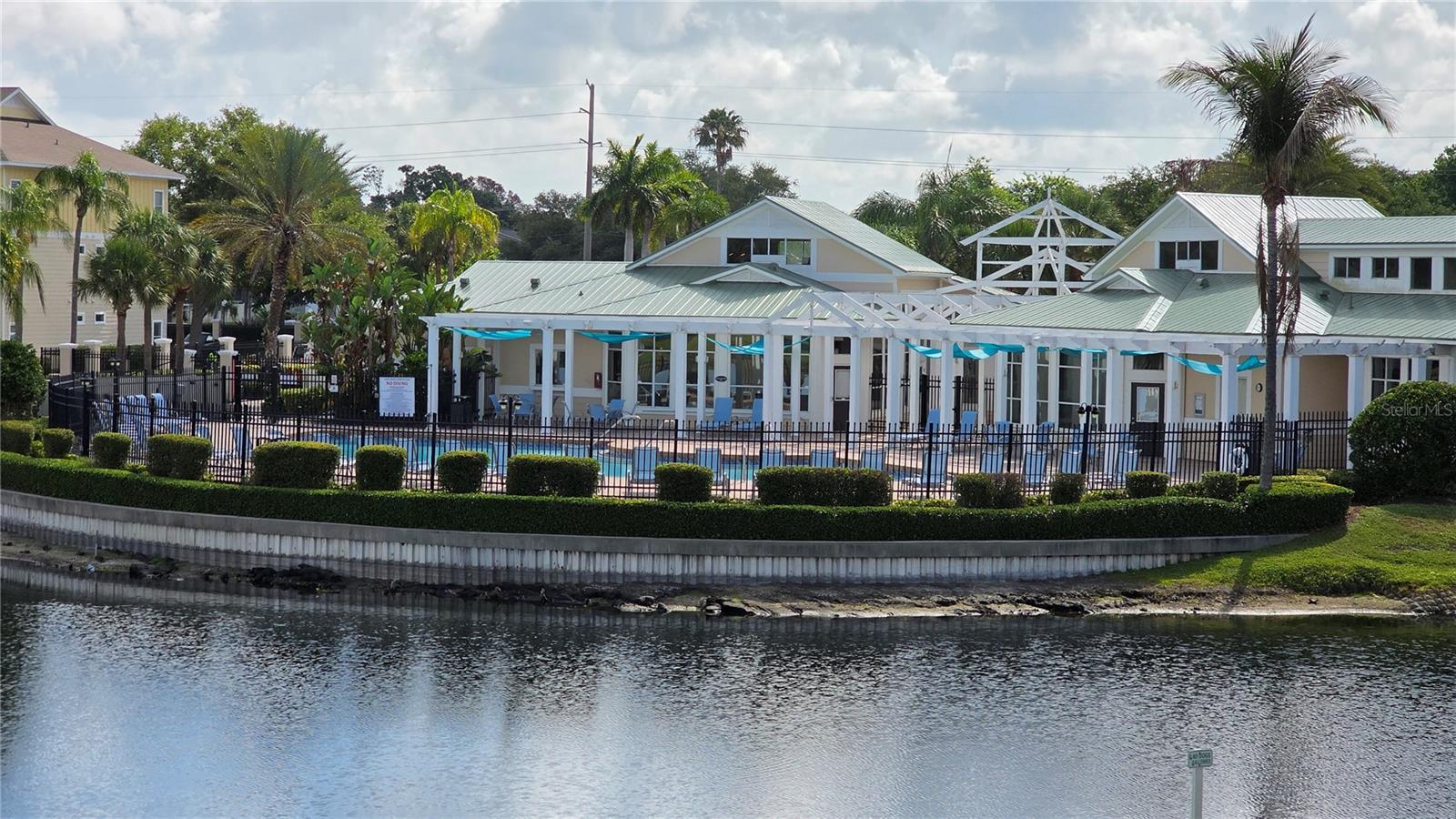 THE PALMS OF CORTEZ - Residential Lease