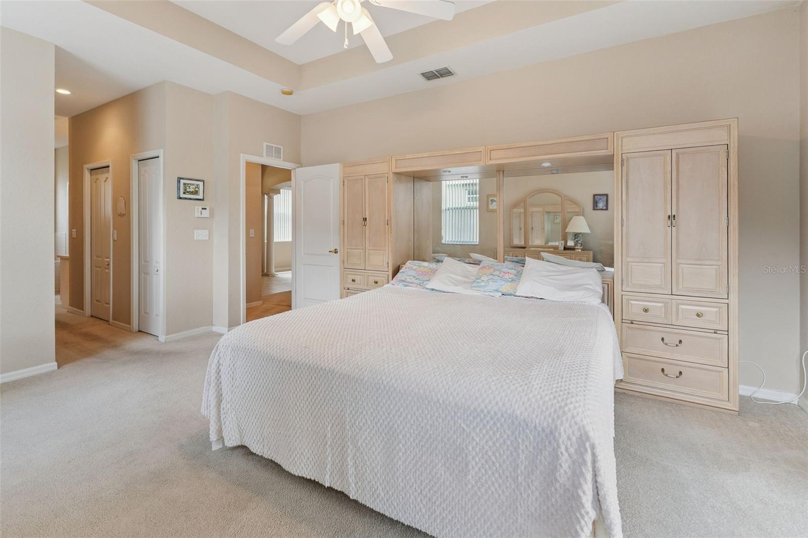 DINNER LAKE SHORES PH 03 - Residential