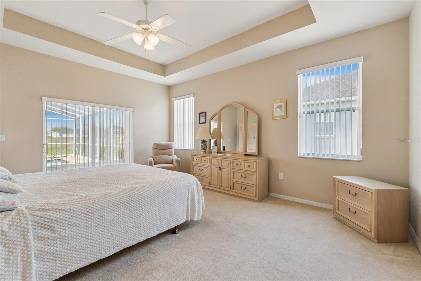 DINNER LAKE SHORES PH 03 - Residential