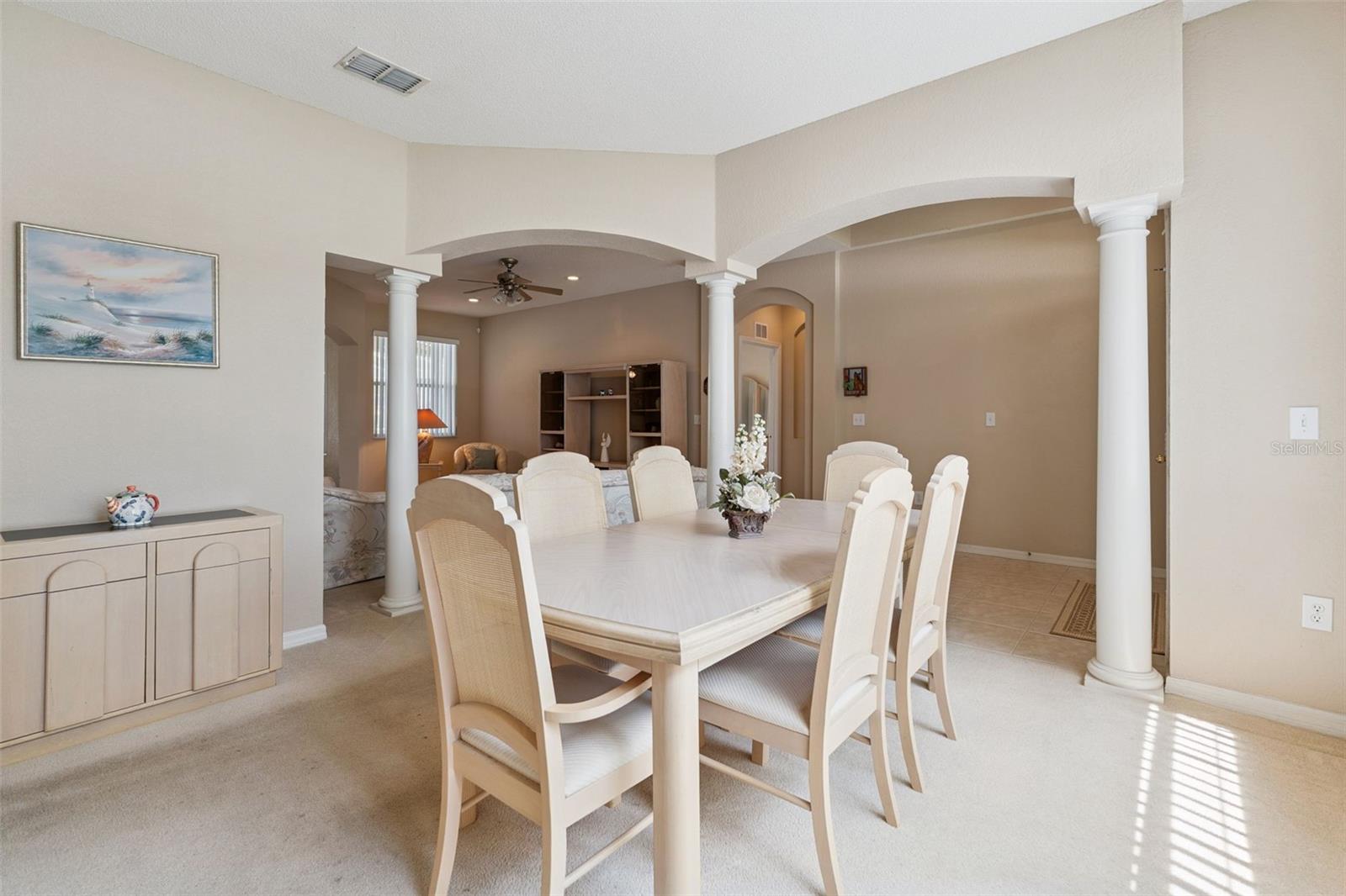 DINNER LAKE SHORES PH 03 - Residential