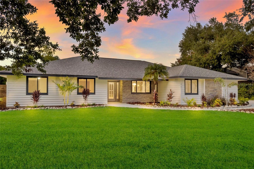 Photo of 1411 70th Street NW, Bradenton, FL 34209 (MLS # A4702564)
