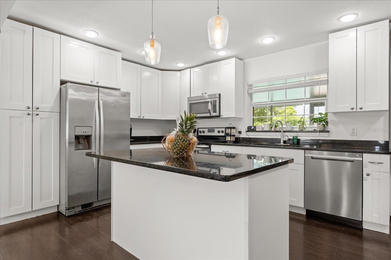 736 FOREST GLEN COURT