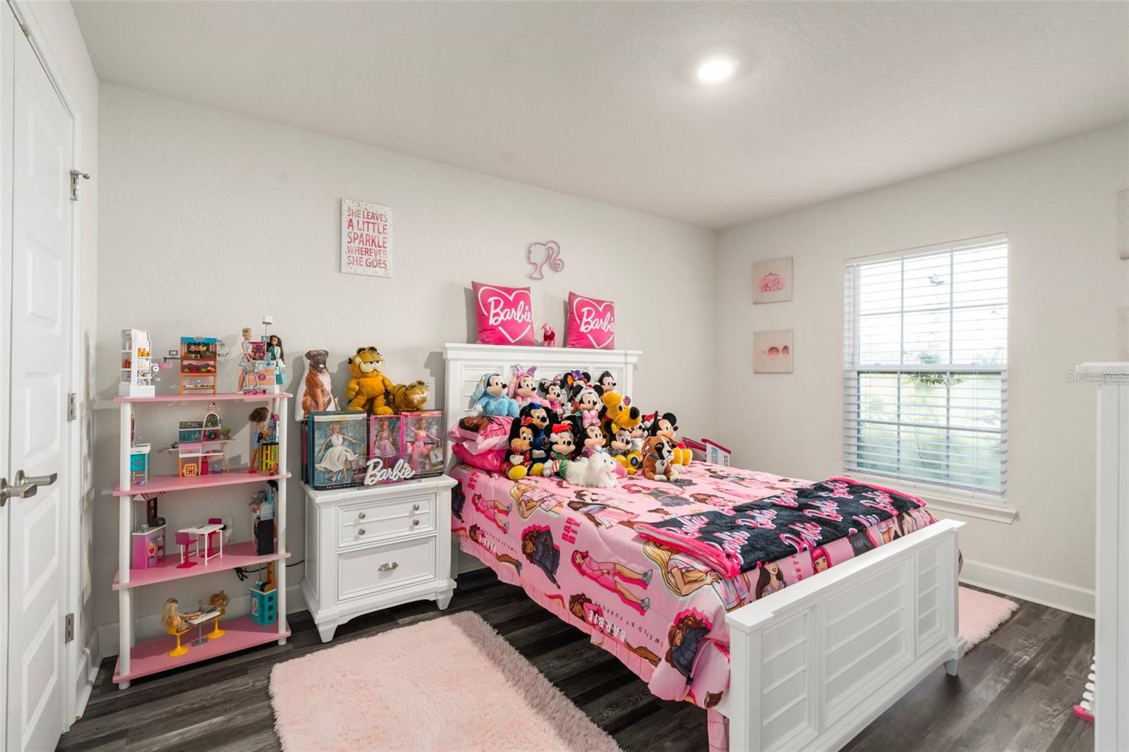 DORCHESTER ESTATES - Residential