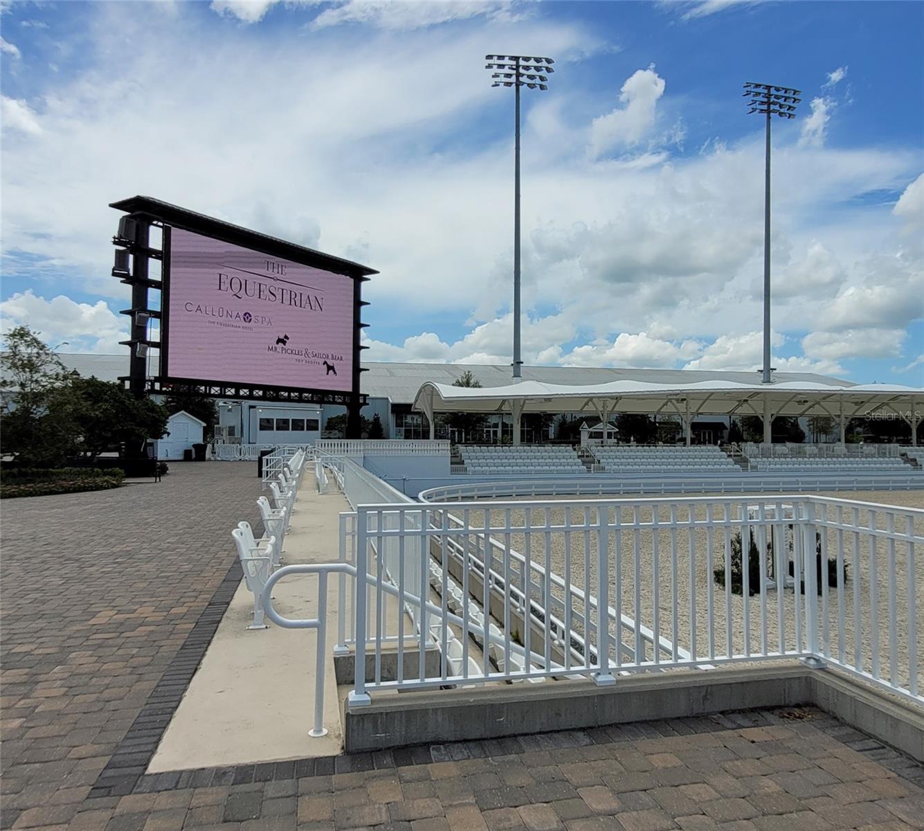 DORCHESTER ESTATES - Residential