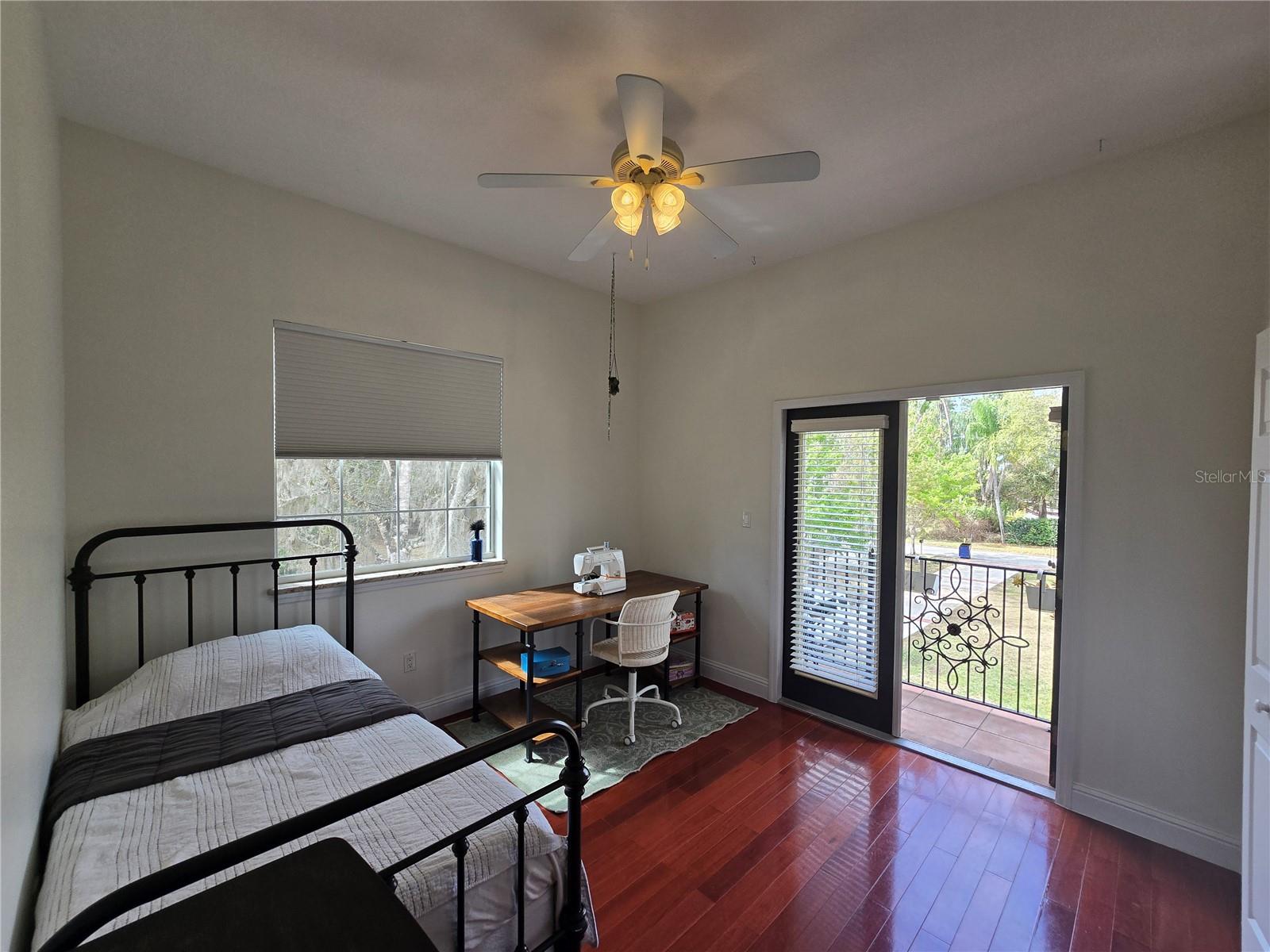 ROBERTS ISLAND 51 17 - Residential